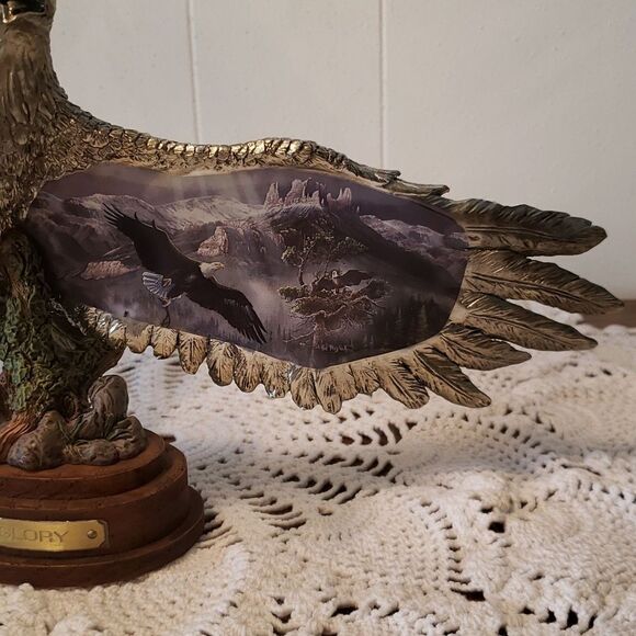 Bradford Exchange "Gliding Glory" from On Eagle's Wings Collection Eagle Statue - Picture 3 of 7